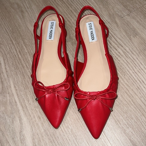 New red flats Steven madden shoes - Picture 6 of 10